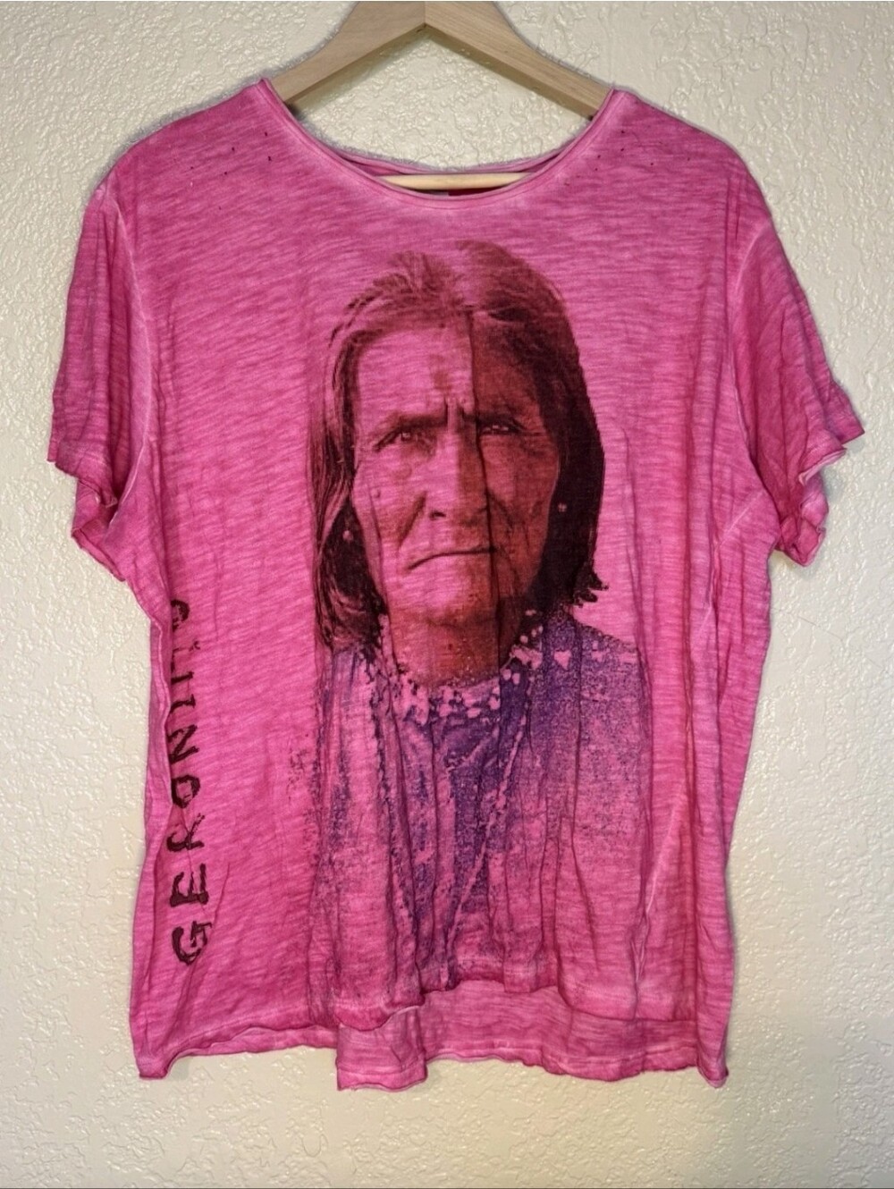 NWT Magnolia Pearl Geronimo Tee in color: LA Tuna